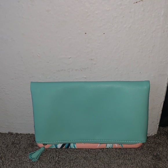 Rachel Pally Aqua and Peach Clutch - Picture 8 of 13